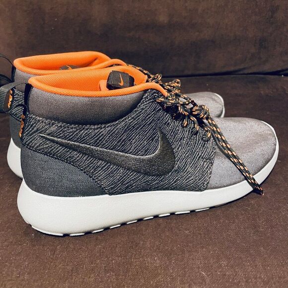 NEW Nike Roshe Run Mid QS London Mens Size 9 US Sneakers Smoke Cool Gray Granite - Picture 4 of 8